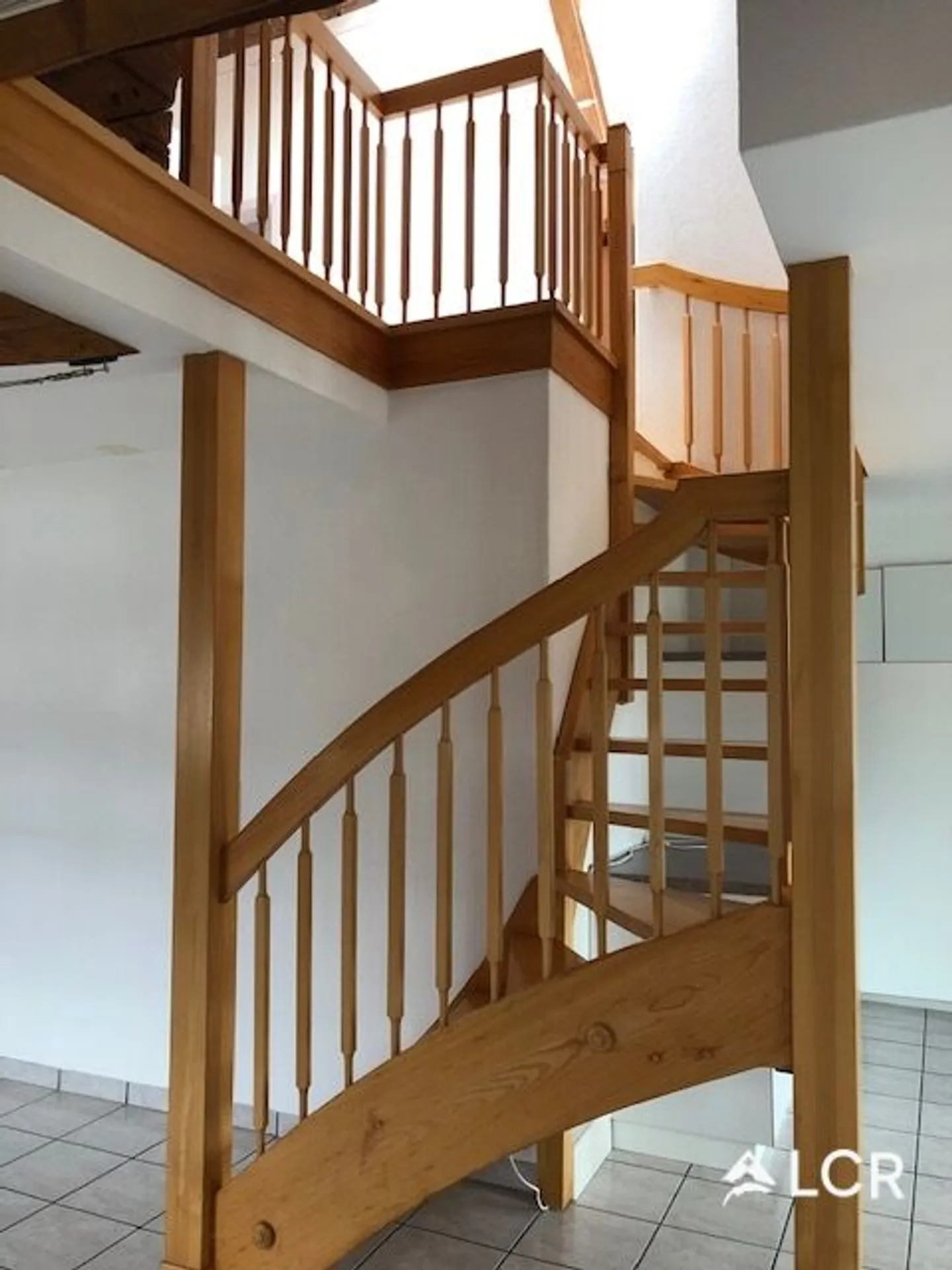 Beautiful duplex in Coffrane, 3.5 rooms - Photo 2 of 11