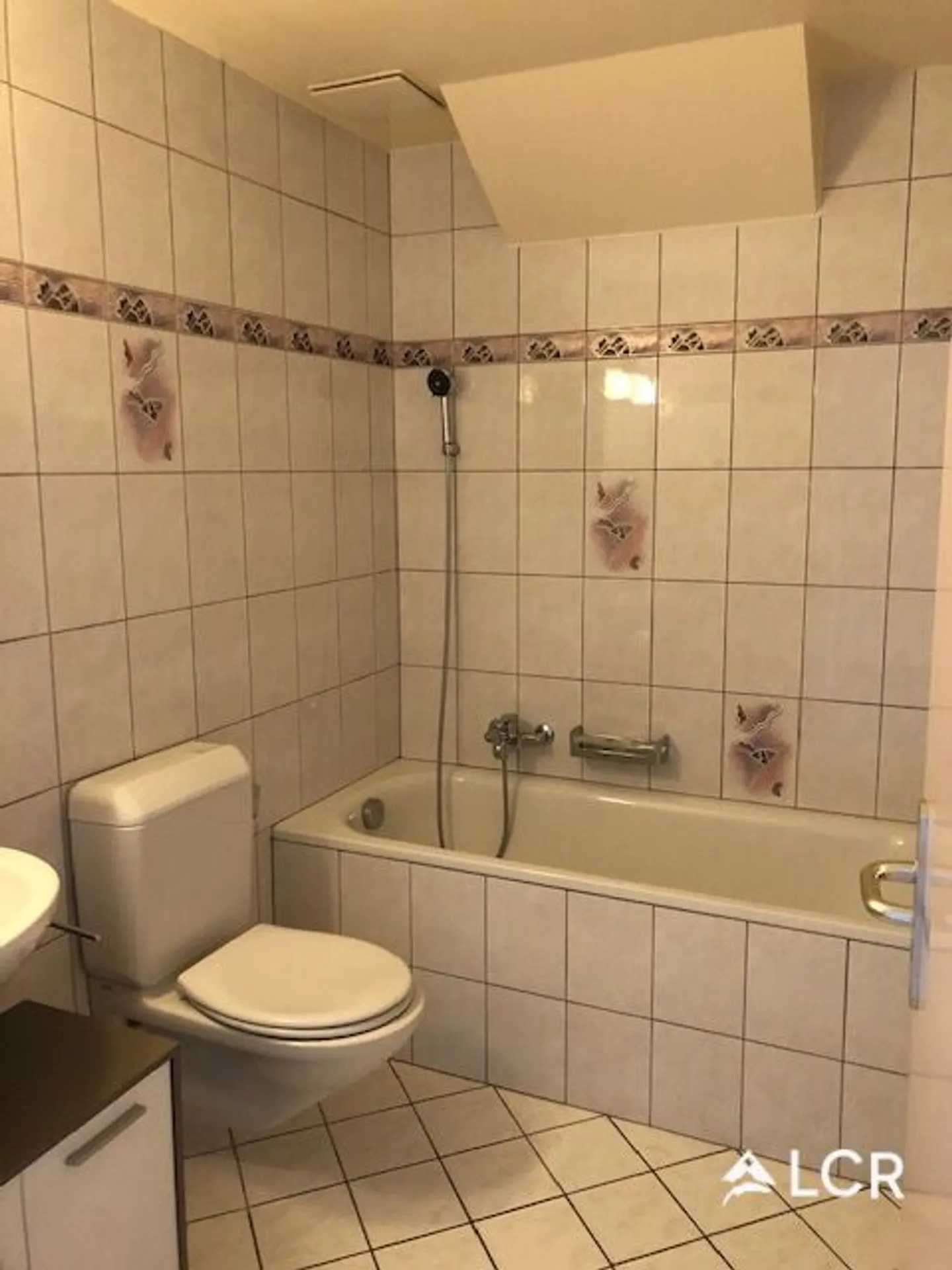 Beautiful duplex in Coffrane, 3.5 rooms - Photo 5 of 11