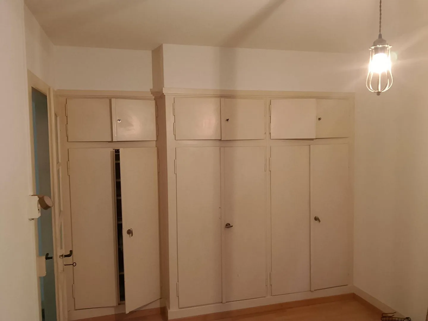 Appartamento di 3 stanze incluso una camera mansardata con condivisione del giardino - Foto 16 di 19