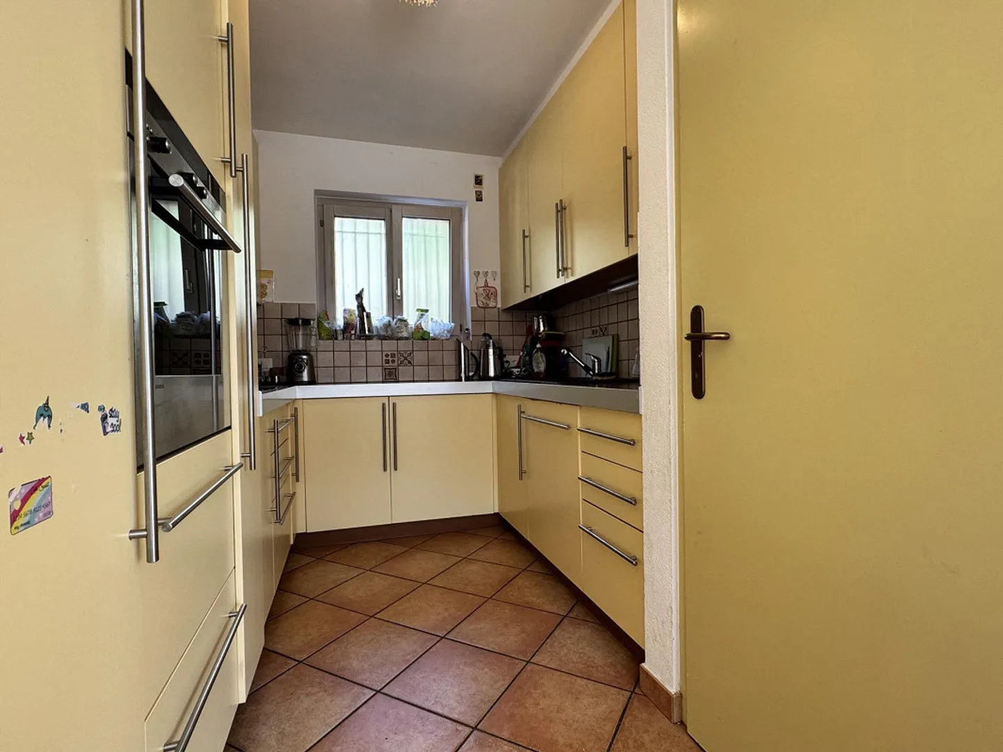 Maison bifamiliale avec piscine et grand terrain à Melano - Photo 4 sur 12