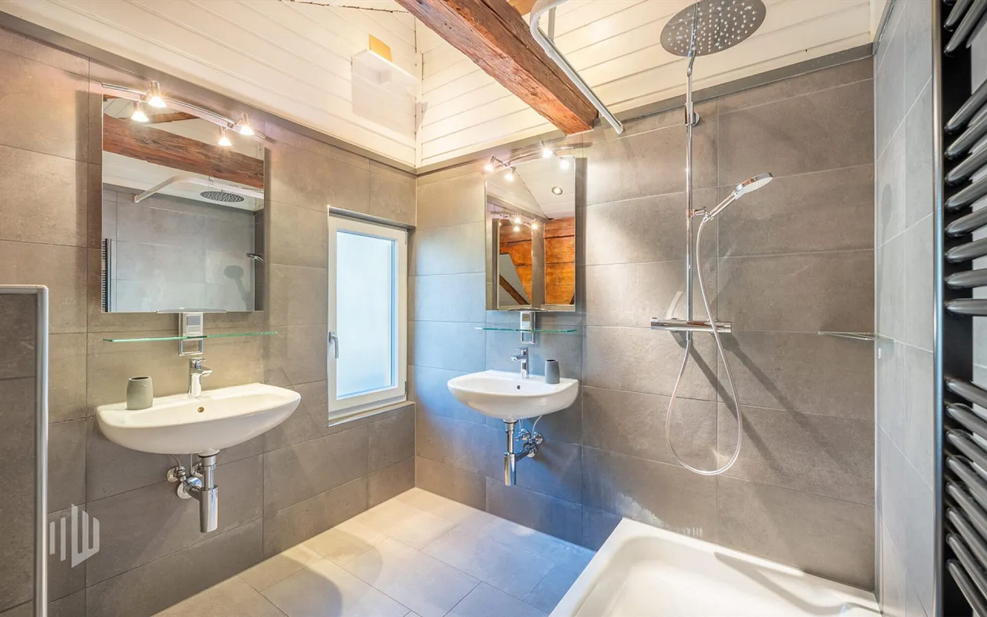 ImmoWyss - Maison individuelle au caractère fort dans un emplacement central à Thun - Photo 6 sur 8