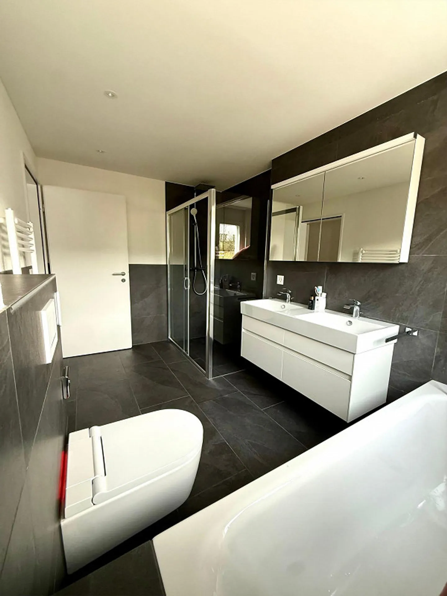 4.5 Room Apartment - Photo 11 of 12