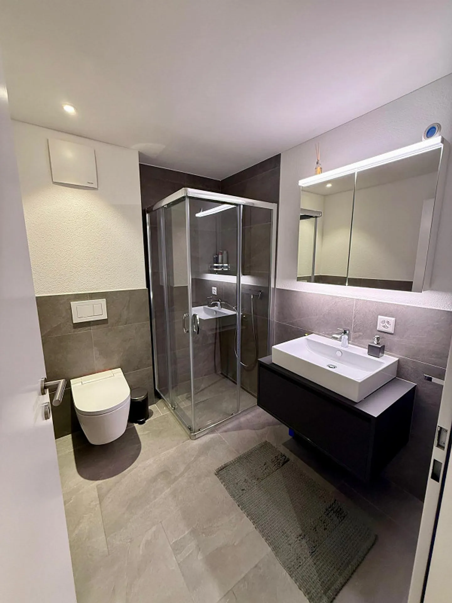 4.5 Room Apartment - Photo 7 of 12