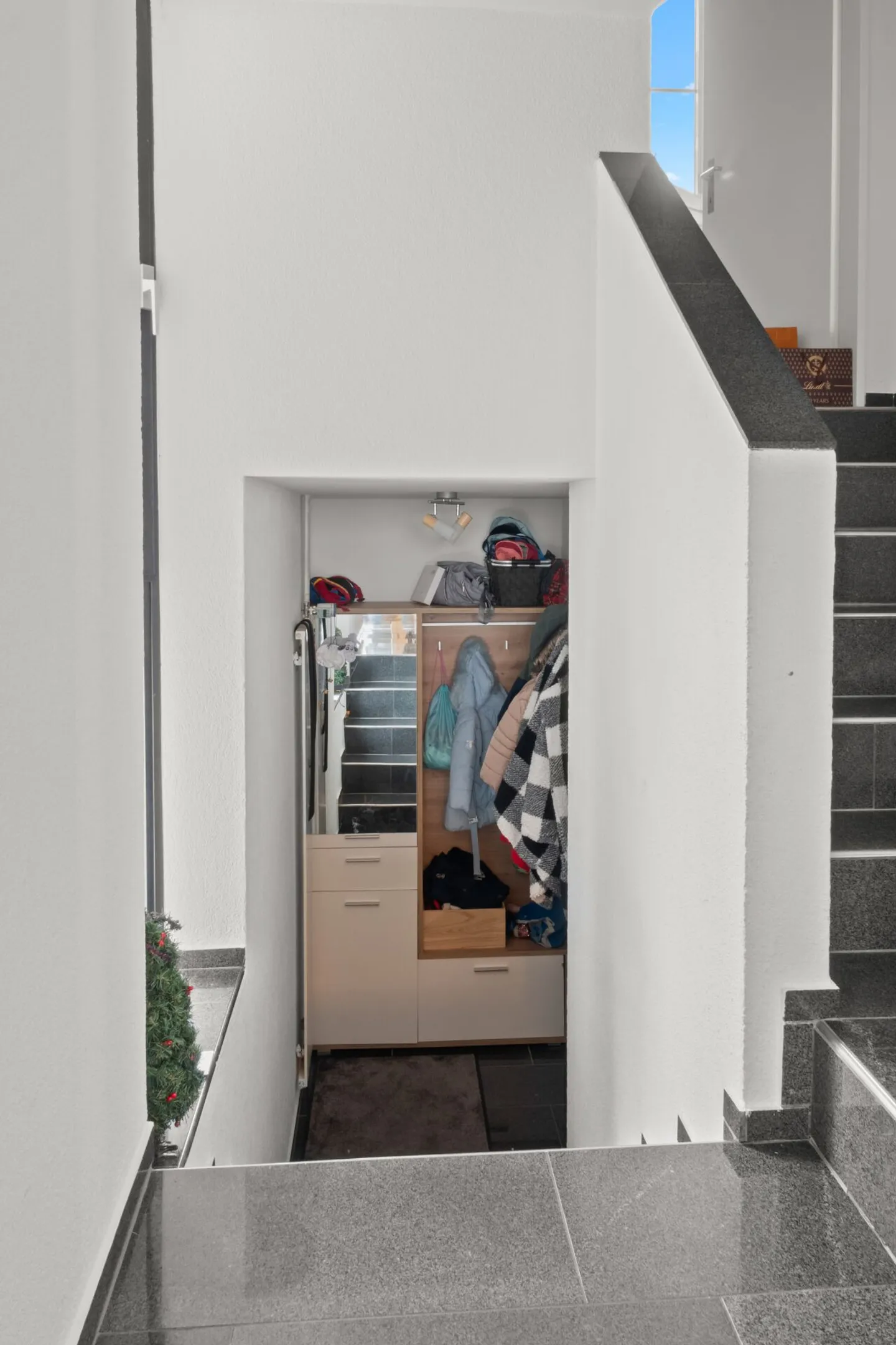 Stilvolle Maisonette mit Terrasse - Foto 6 von 11