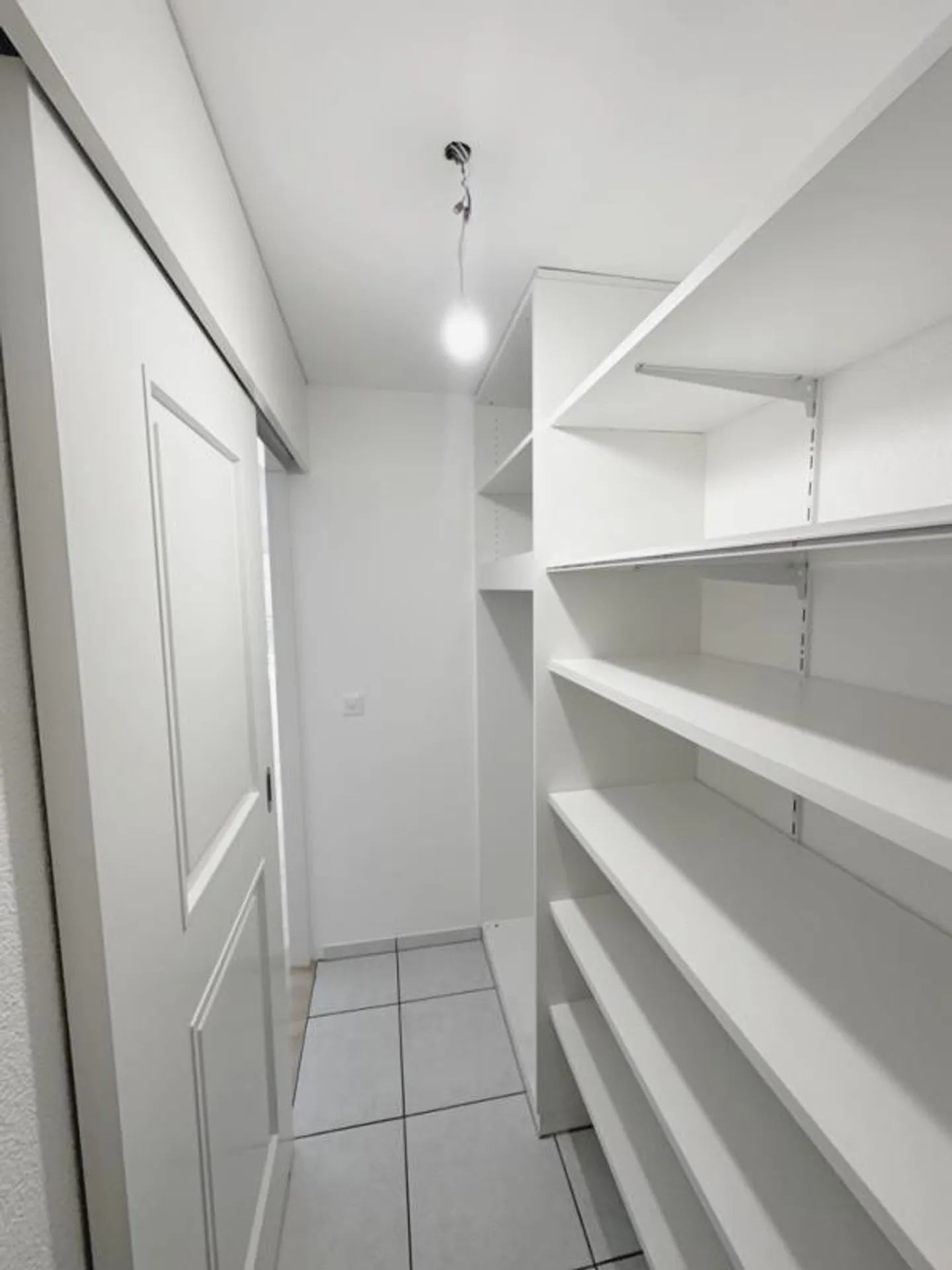 Atemberaubende Wohnung mit Seeblick - Foto 11 von 12