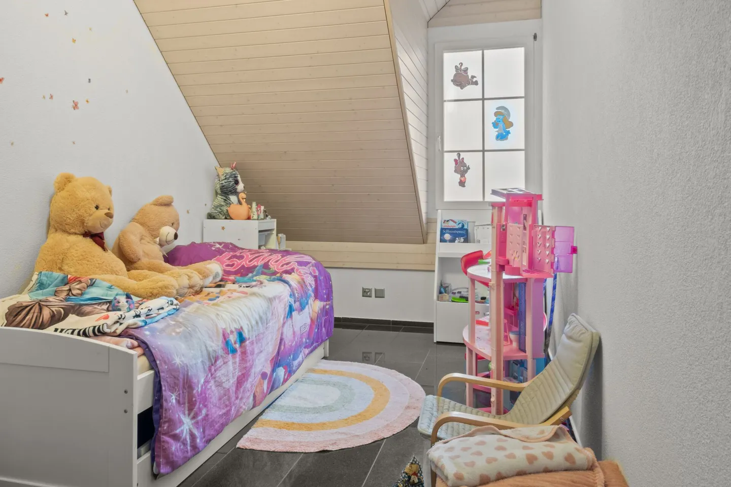 Stilvolle Maisonette mit Terrasse - Foto 10 von 11