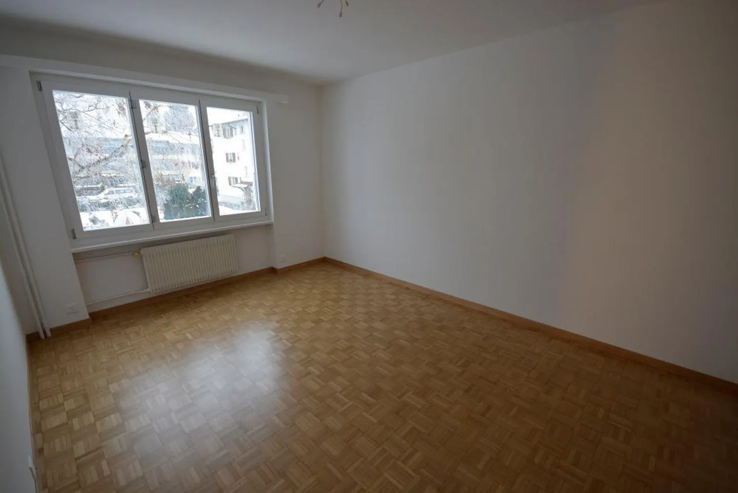 schöne 3.5-Zimmerwohnung an zentraler Lage - Foto 4 von 6