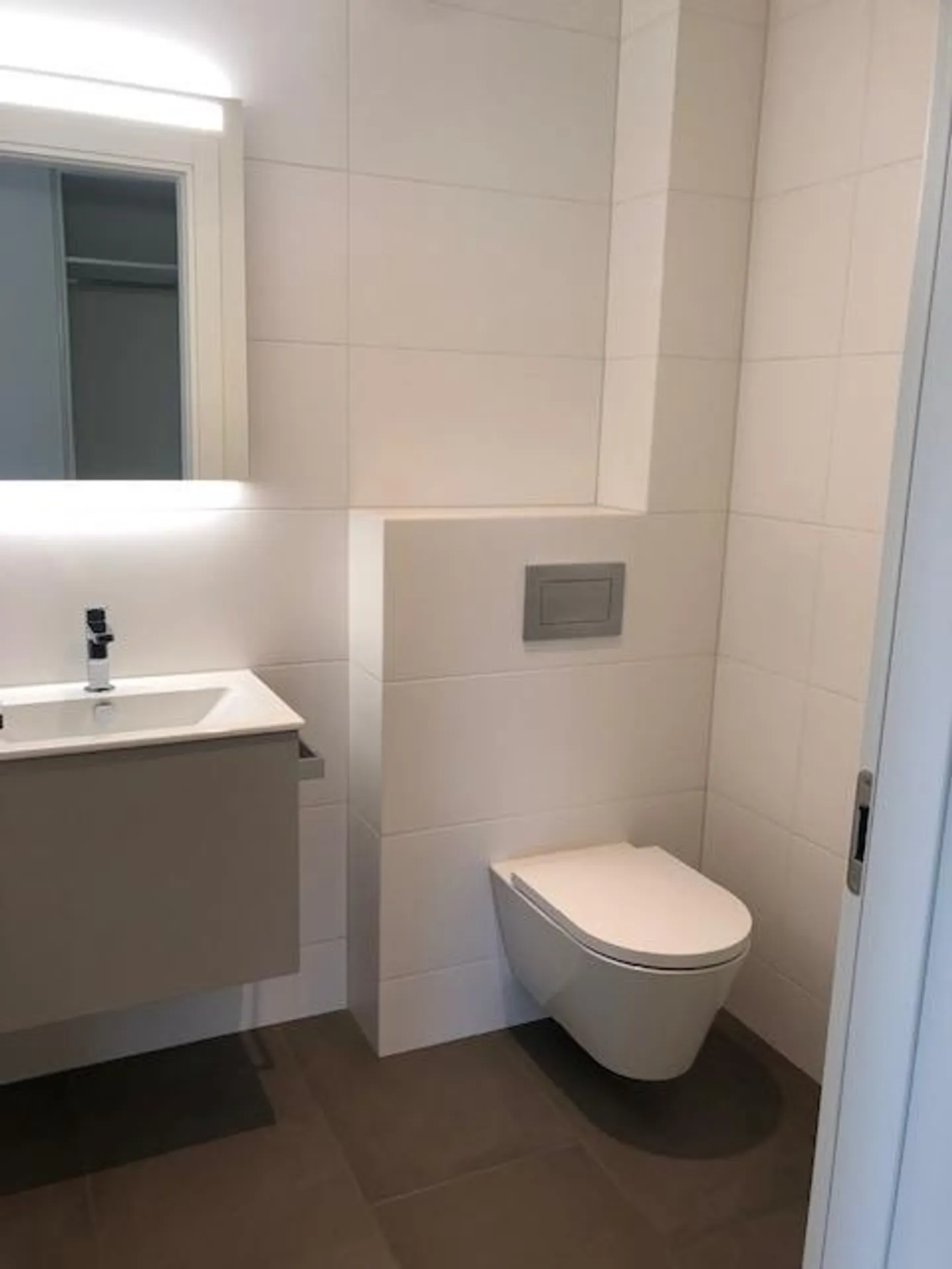 Modernes Apartment mit Seesicht - Foto 7 von 14