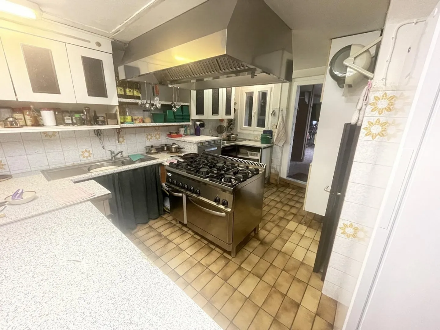 Ristorante grotta con terrazze estive e rustico ristrutturato di 5 camere - Foto 7 di 36