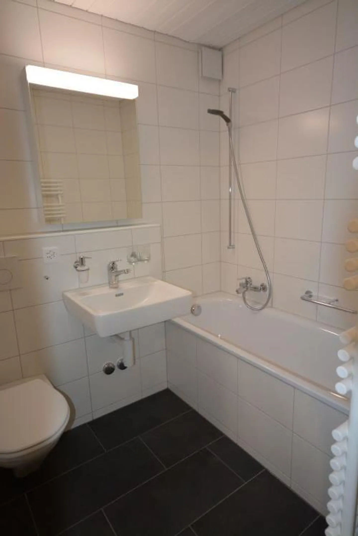 schöne 3.5-Zimmerwohnung an zentraler Lage - Foto 3 von 6