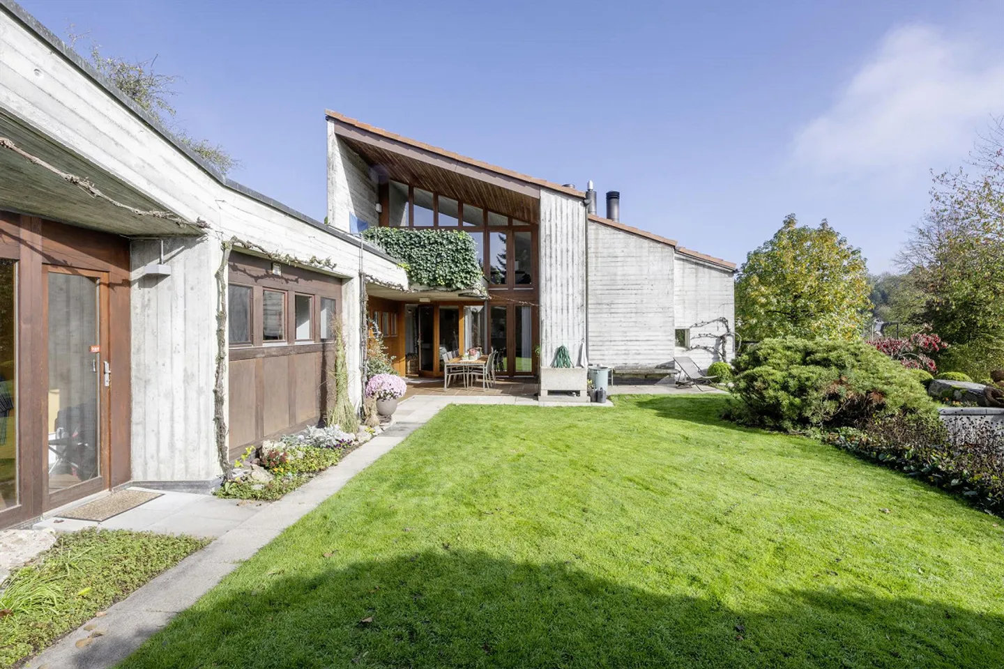 Charmantes Einfamilienhaus mit Studio - Foto 3 von 13