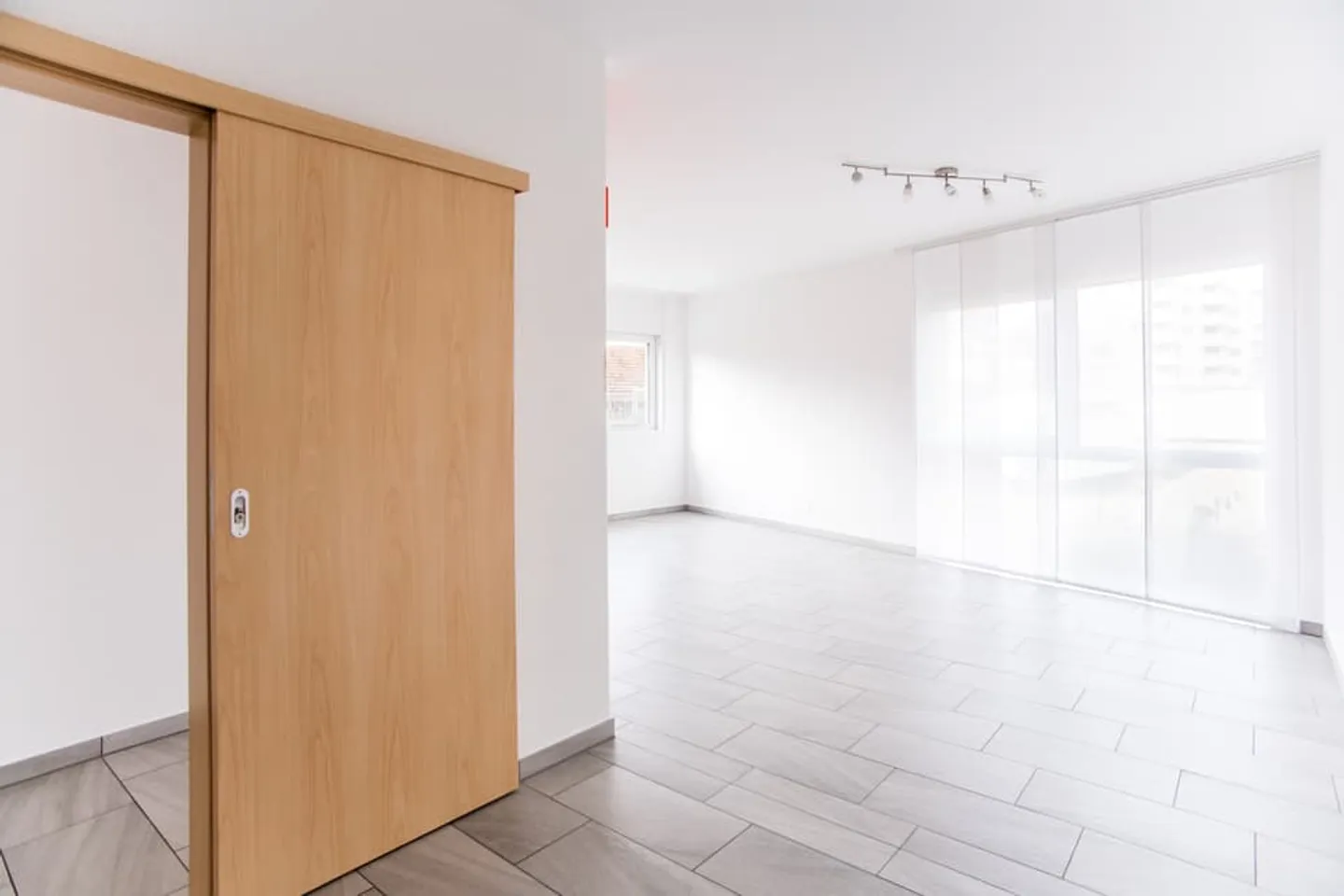 Appartamento loft di 3,5 locali con giardino - Foto 8 di 12