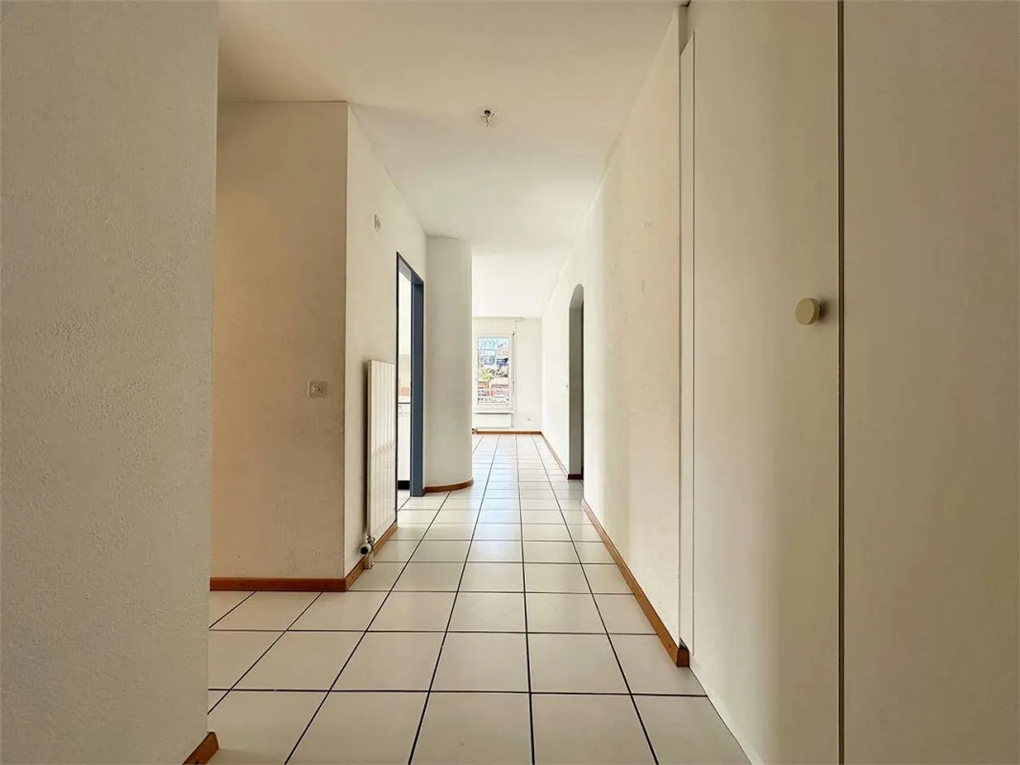 Atmosfera familiare e tranquilla, a due passi dalle scuole - Foto 9 di 11