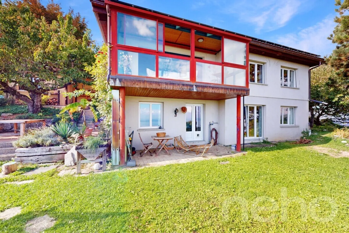 Magnifique maison de charme avec vue, terrasse et jardin! - Photo 2 sur 13