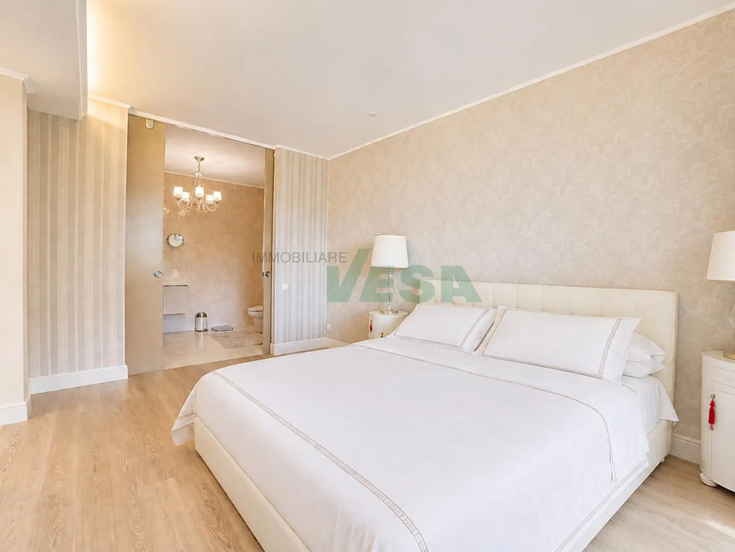 Elegante 4,5-Zimmer-Duplexwohnung mit herrlichem Blick - Foto 6 von 11