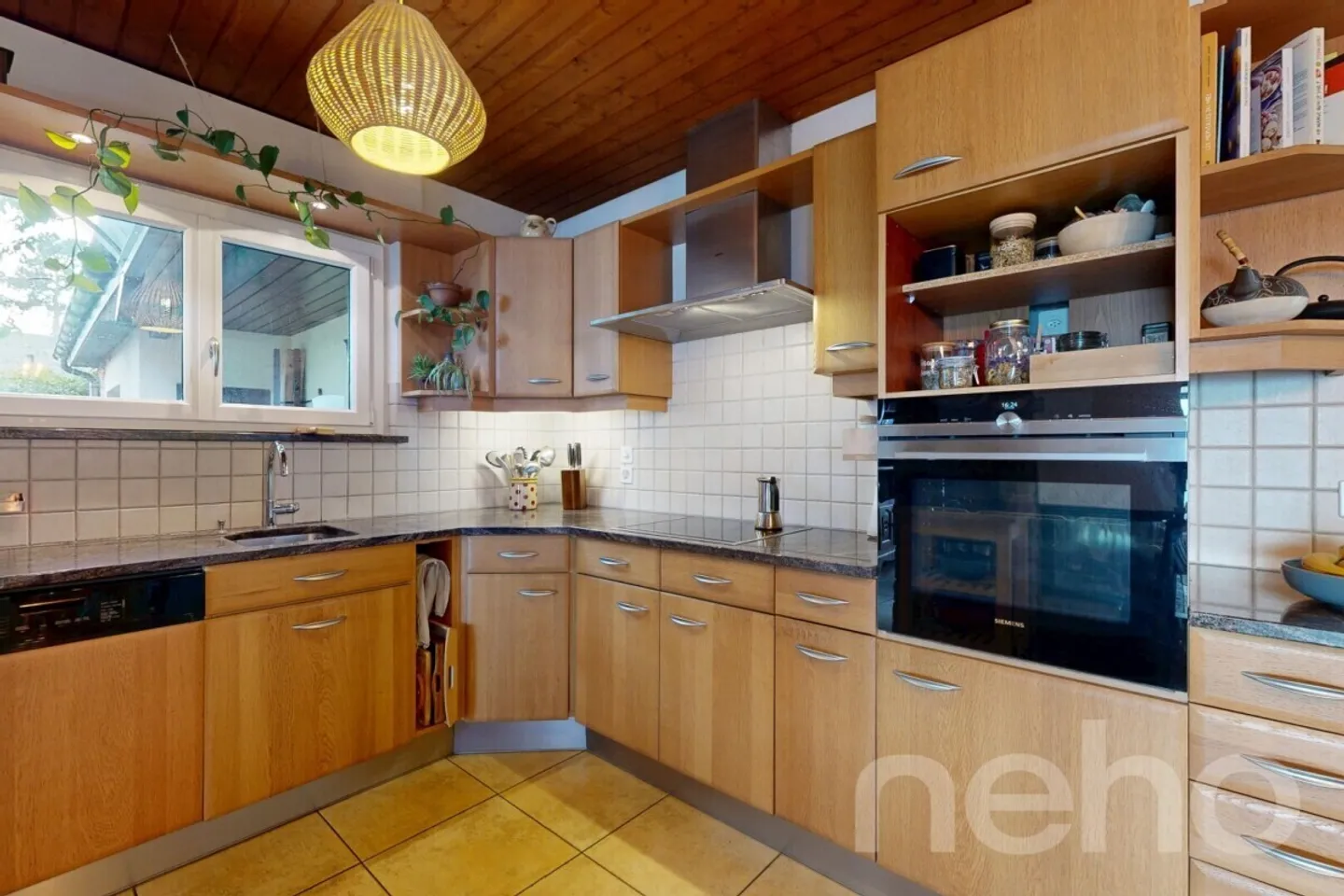 Magnifique maison de charme avec vue, terrasse et jardin! - Photo 10 sur 13