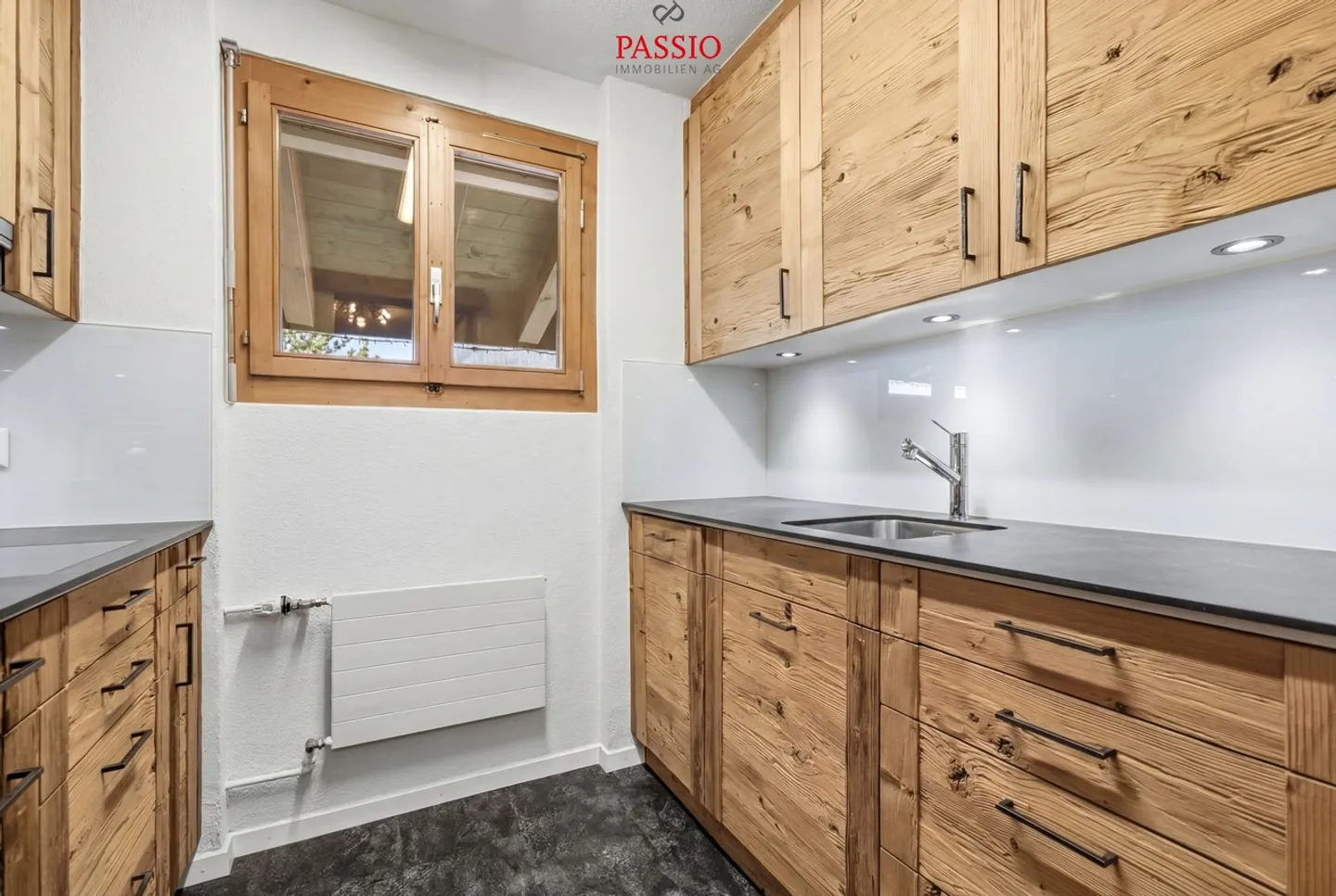 Exclusive 4.5-Room Apartment in Schönried - Photo 6 of 29