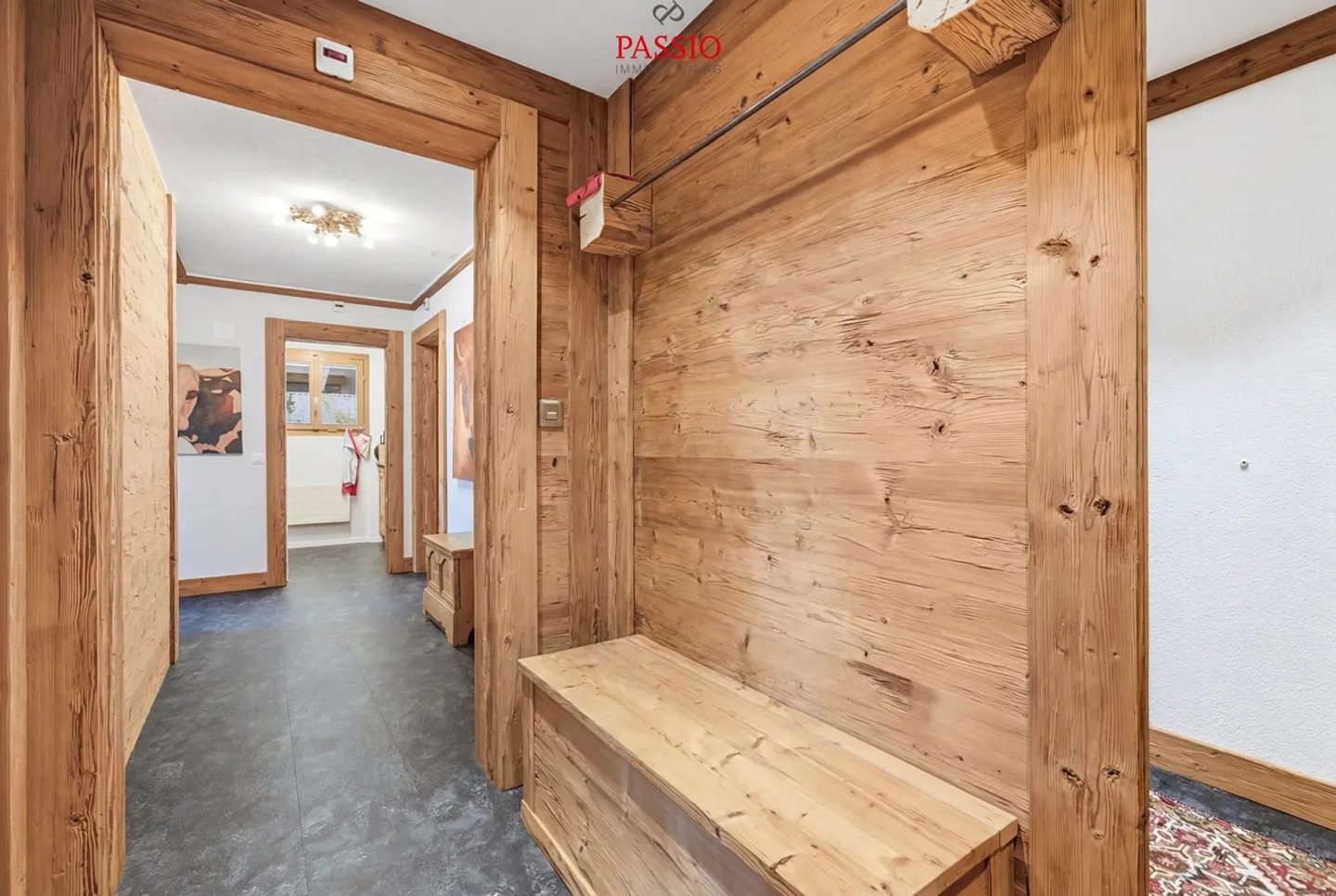 Exclusive 4.5-Room Apartment in Schönried - Photo 10 of 29