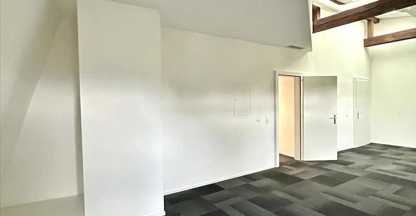 Immeuble mixte à louer - Photo 9 sur 13