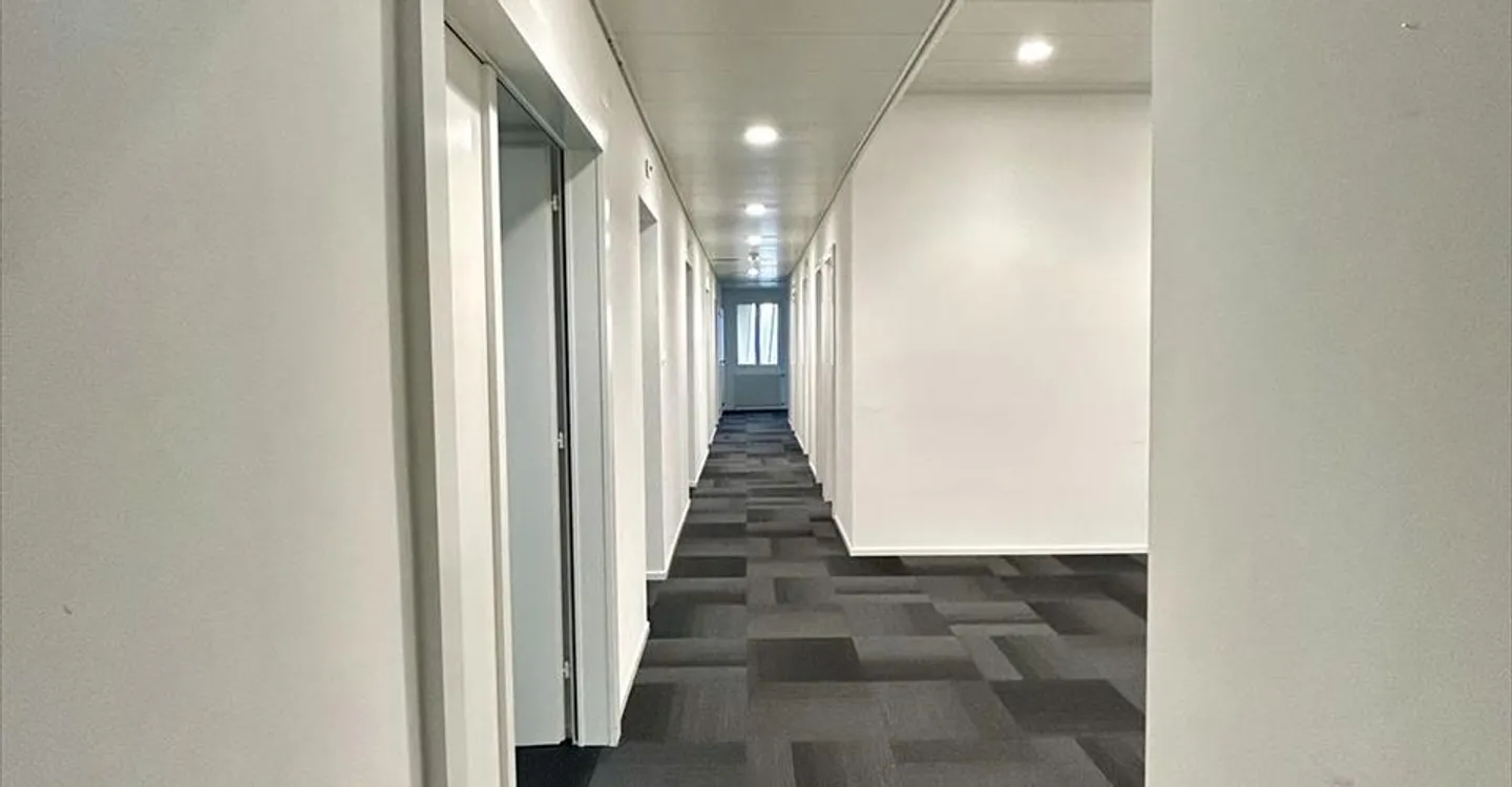 Immeuble mixte à louer - Photo 10 sur 13