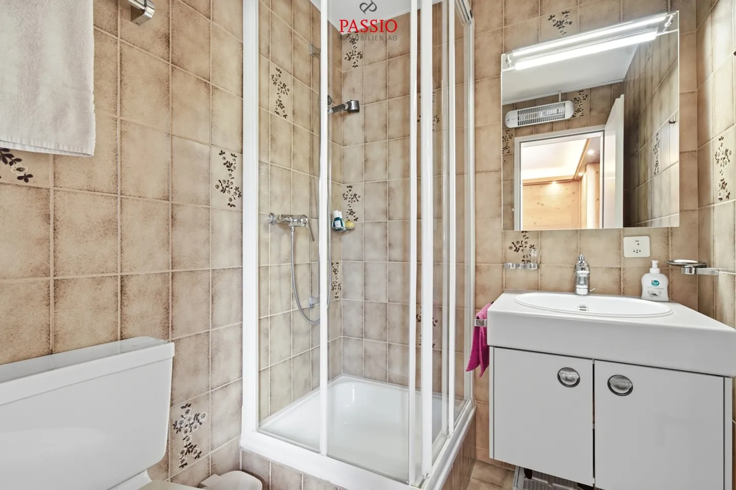 Exclusive 4.5-Room Apartment in Schönried - Photo 15 of 29
