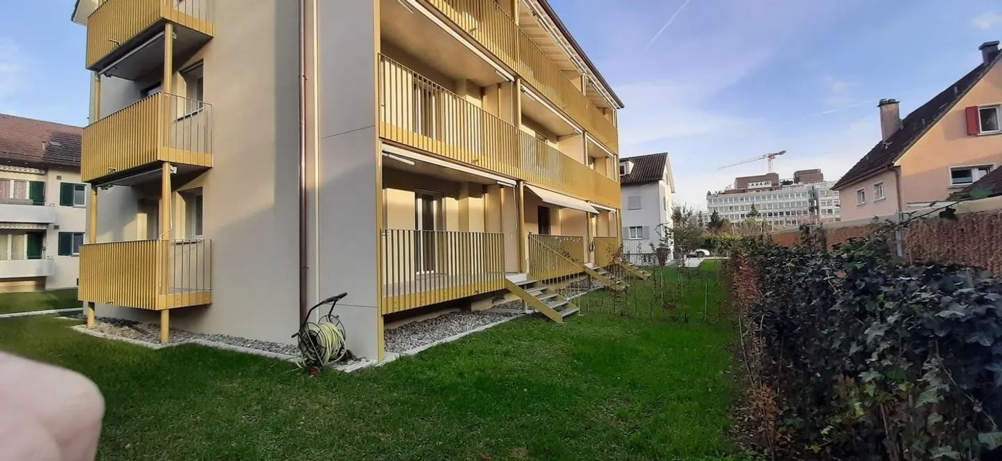 Dreamlike newly renovated apartments with garden seating area - Photo 2 of 8