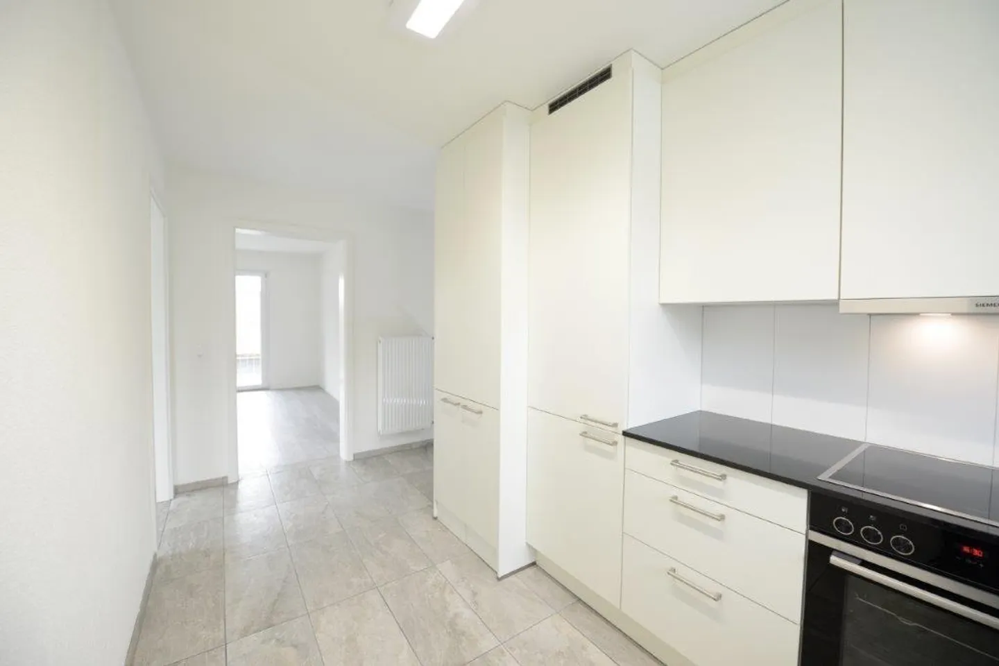 Dreamlike newly renovated apartments with garden seating area - Photo 5 of 8
