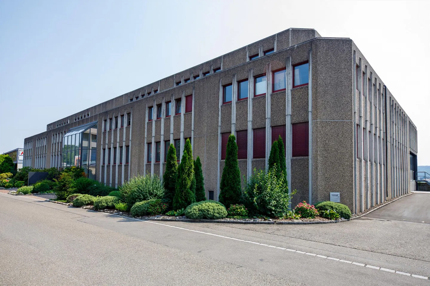Commercial / Storage Space in Wangen near Dübendorf - Photo 6 of 12