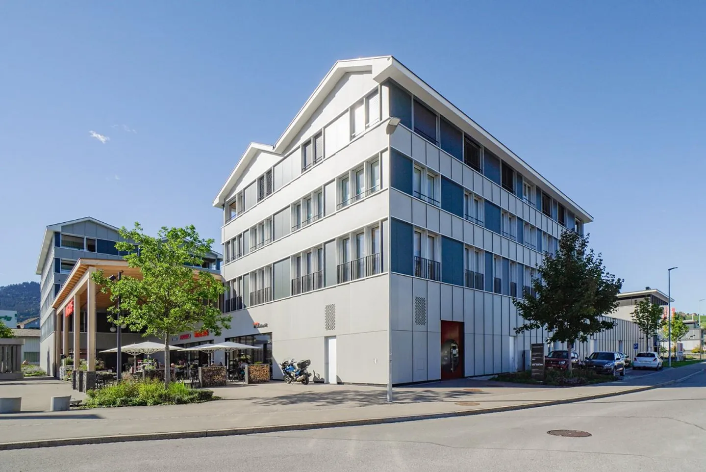 Modern office space in the center of Appenzell for sublease - Photo 3 of 9