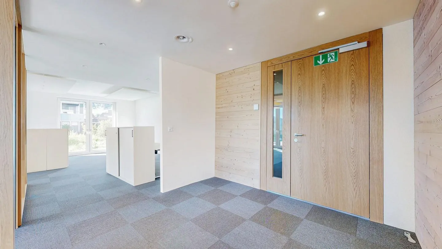 Modern office space in the center of Appenzell for sublease - Photo 5 of 9