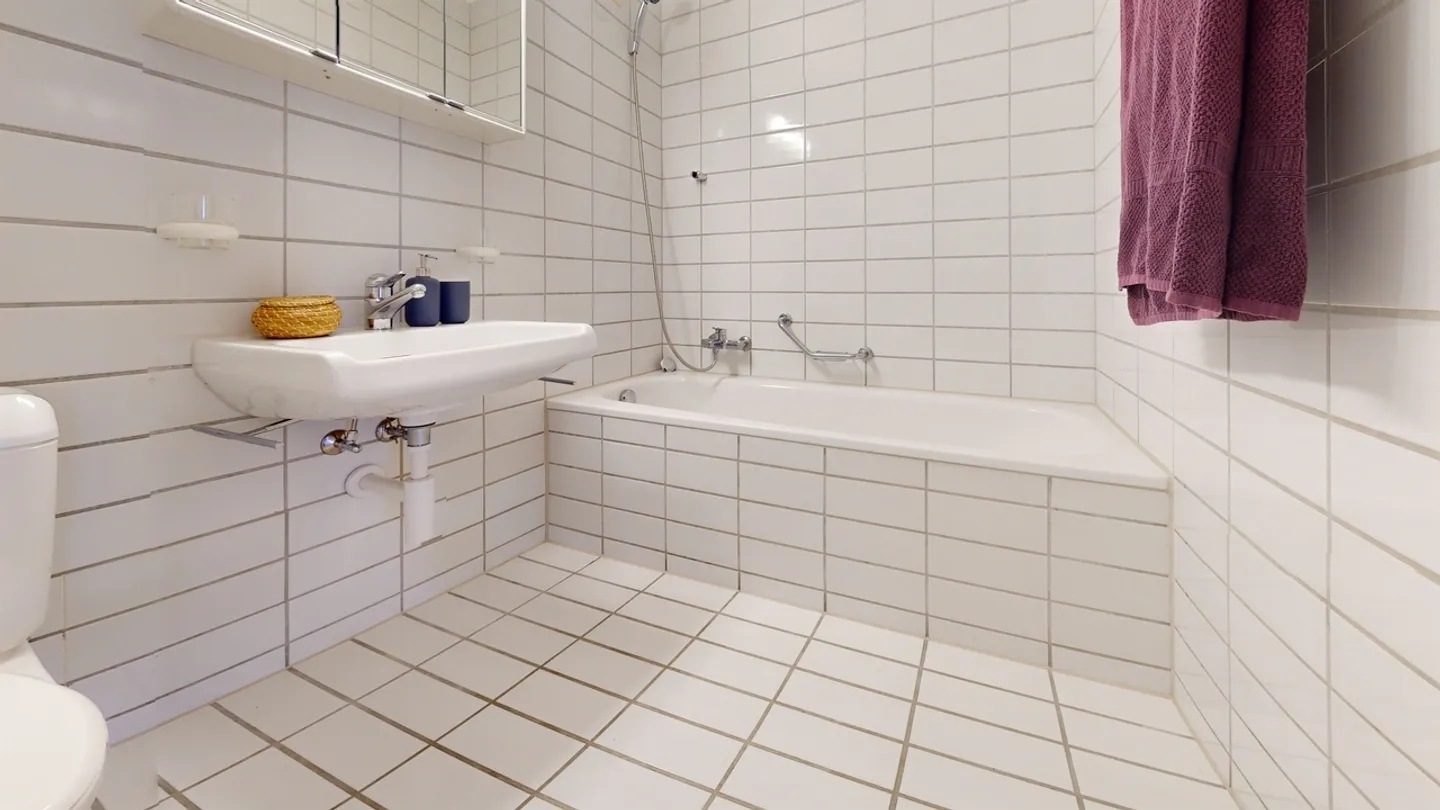 Vivere al Vogelsangweg - centrale, tranquillo e idealmente collegato! - Foto 7 di 11