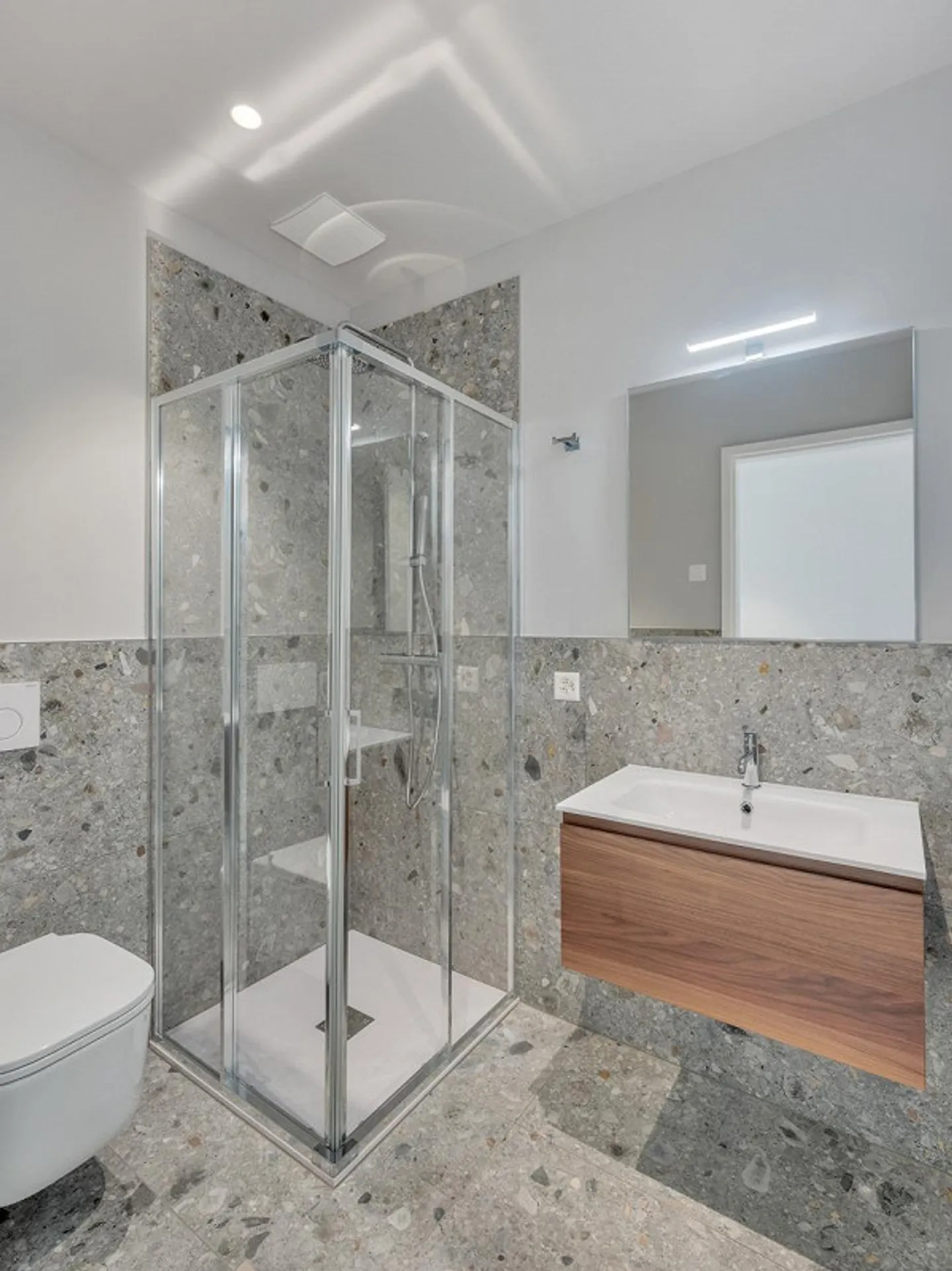 NOUVEAU 2.5 PIÈCES À BREGANZONA - Photo 4 sur 5