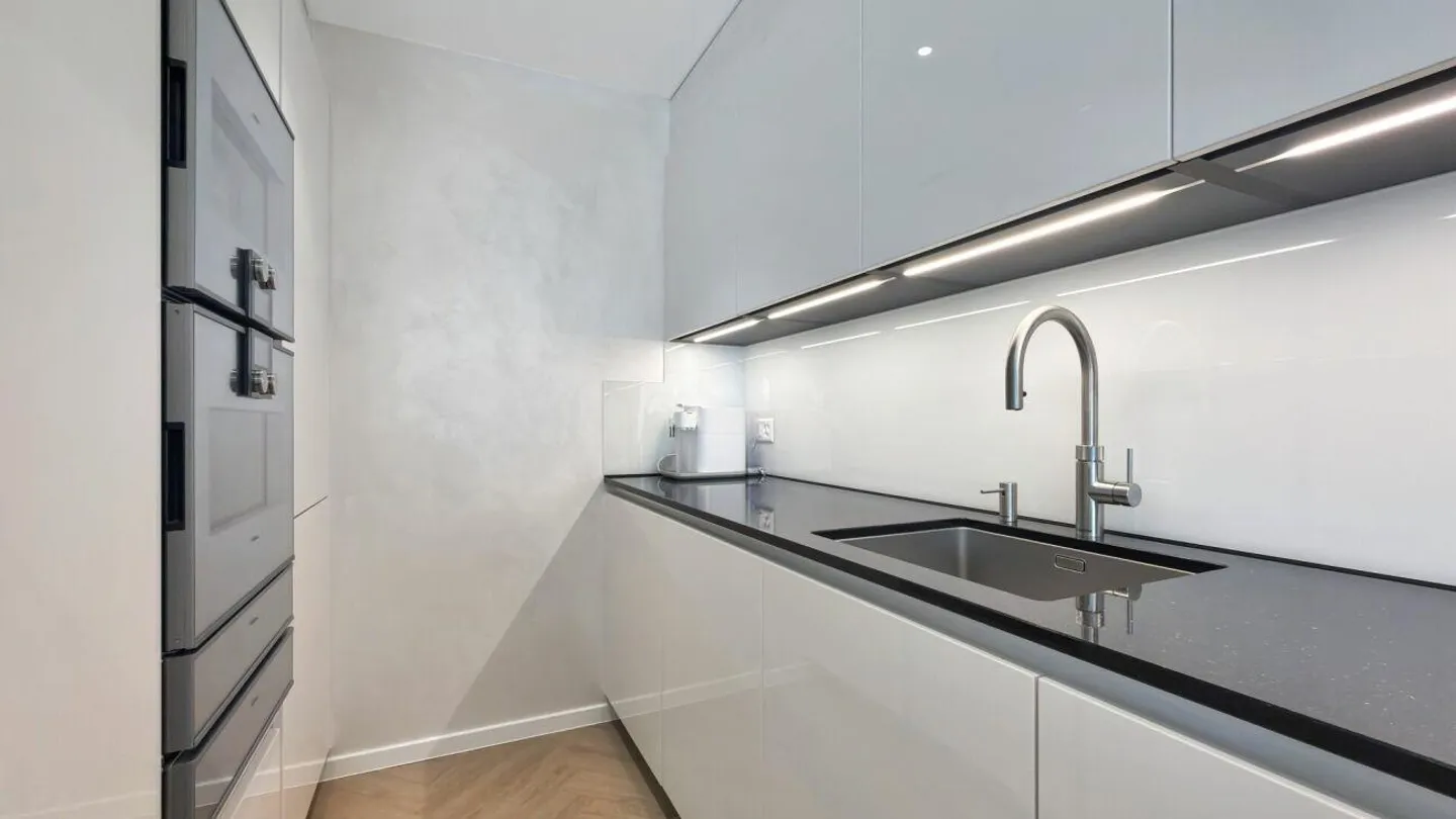 Losone - Exklusive Wohnung mit privatem Garten - Foto 6 von 18