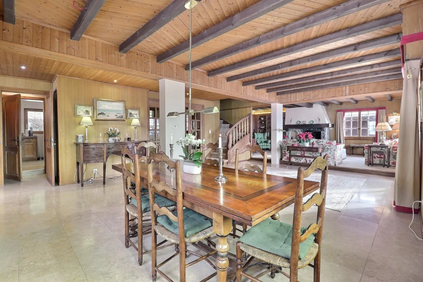 3-Storey Chalet at the Residence Domain with Panoramic View of the Alps - Photo 2 of 13