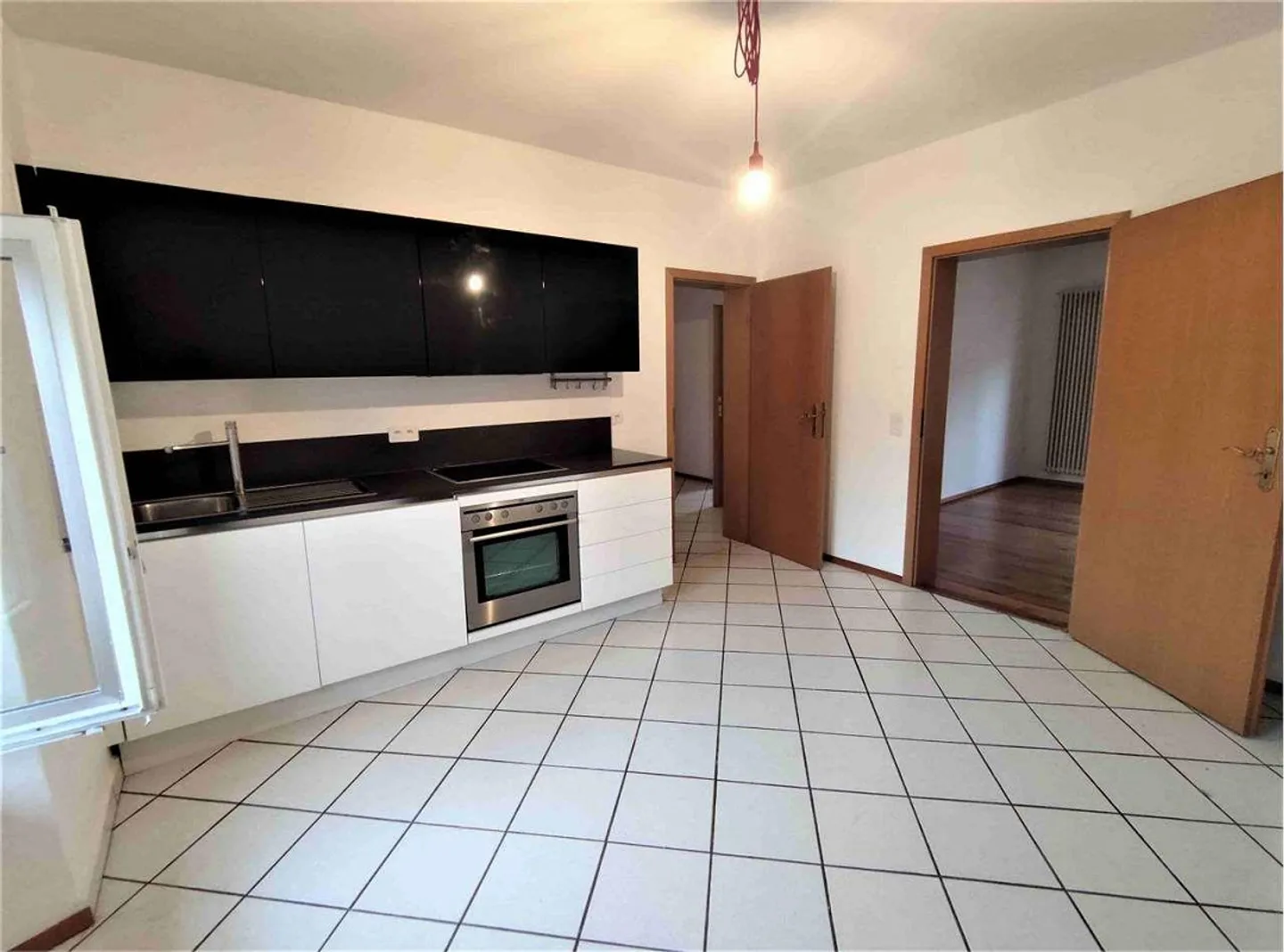 MENDRISIO, 4.5 near University and Hospital - Photo 2 of 8