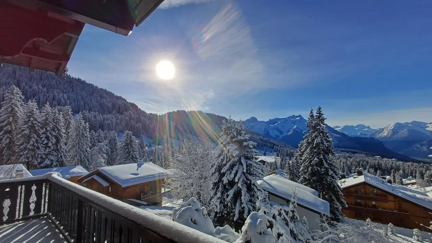 3-Storey Chalet at the Residence Domain with Panoramic View of the Alps - Photo 6 of 13