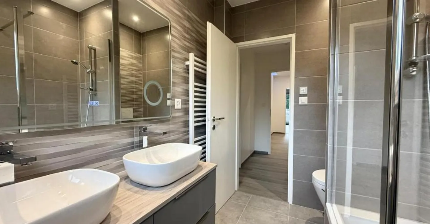 Renovierte 4-Zimmer-Wohnung in Petit-Saconnex? Nahe den internationalen Organisationen - Foto 4 von 12