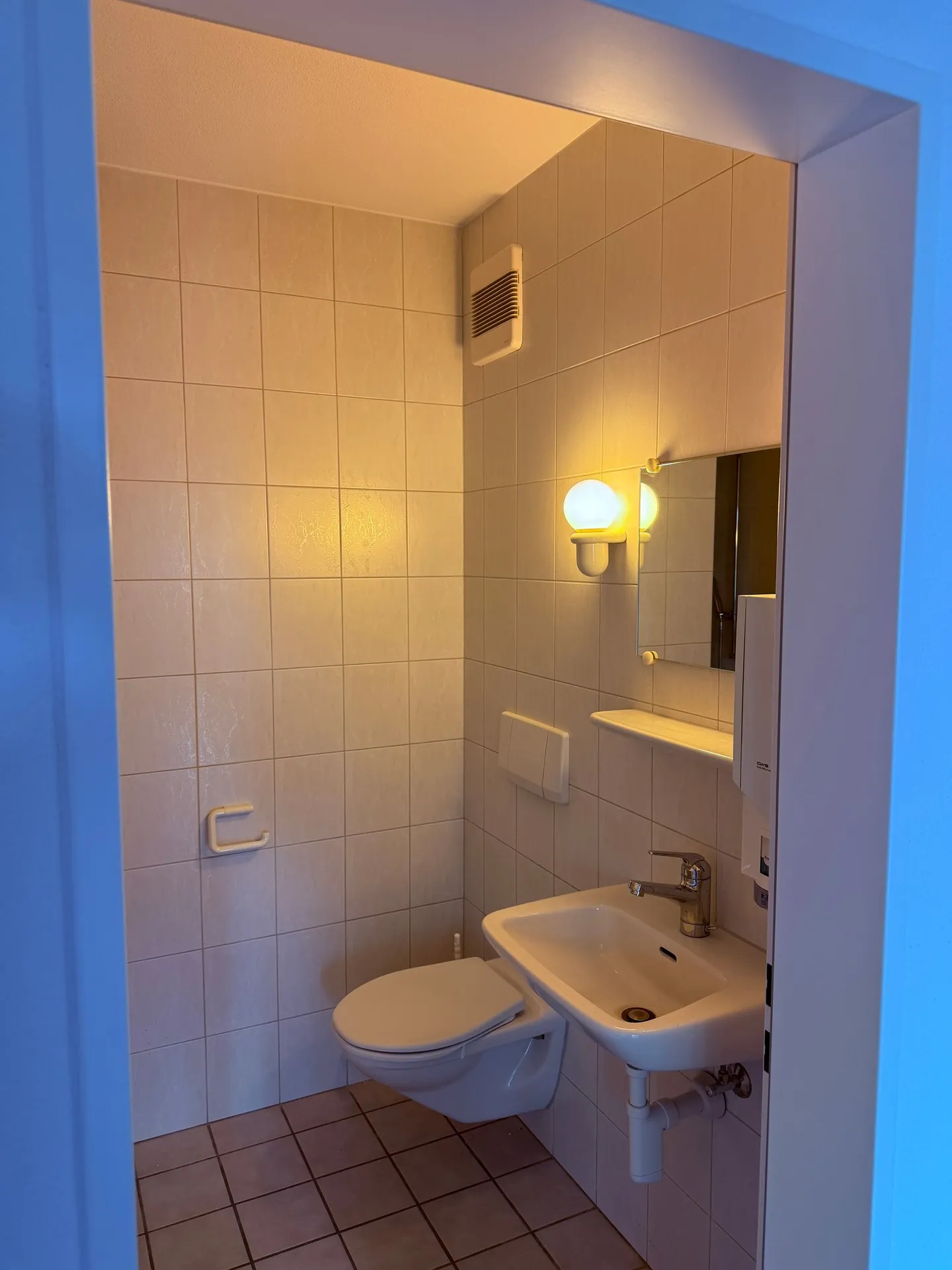 Modernes Büro (17m2) in Rafz zu vermieten, Raum Nr. 1.2 - Foto 2 von 4