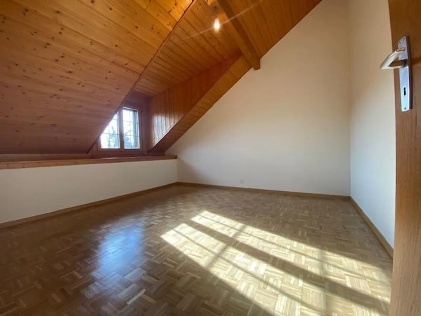 Appartamento in affitto - Foto 5 di 9