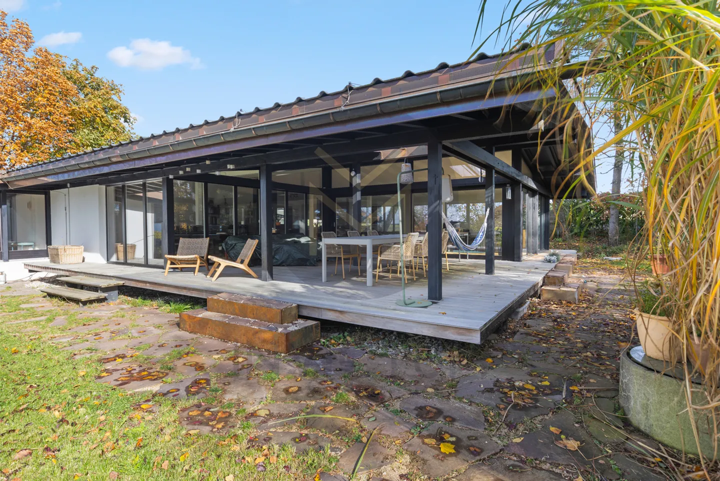 Modular Villa 7.5 Rooms - Possibility of Two Housing Units or Office - Photo 2 of 23