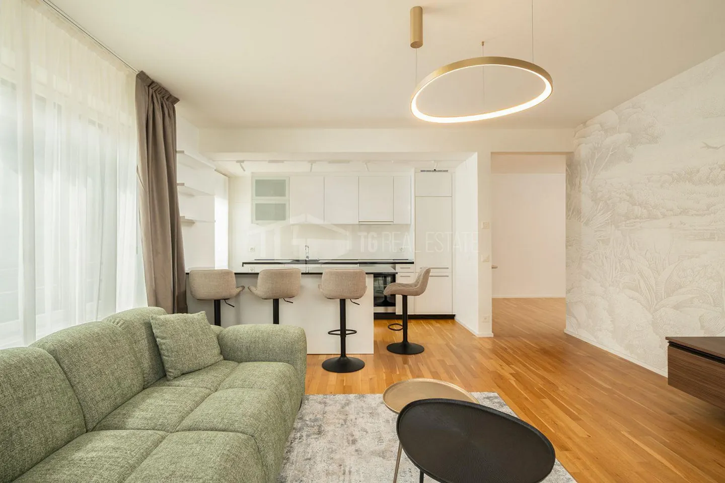 ÉLÉGANT APPARTEMENT MEUBLÉ DE 3,5 PIÈCES AU CENTRE DE LUGANO - Photo 3 sur 11