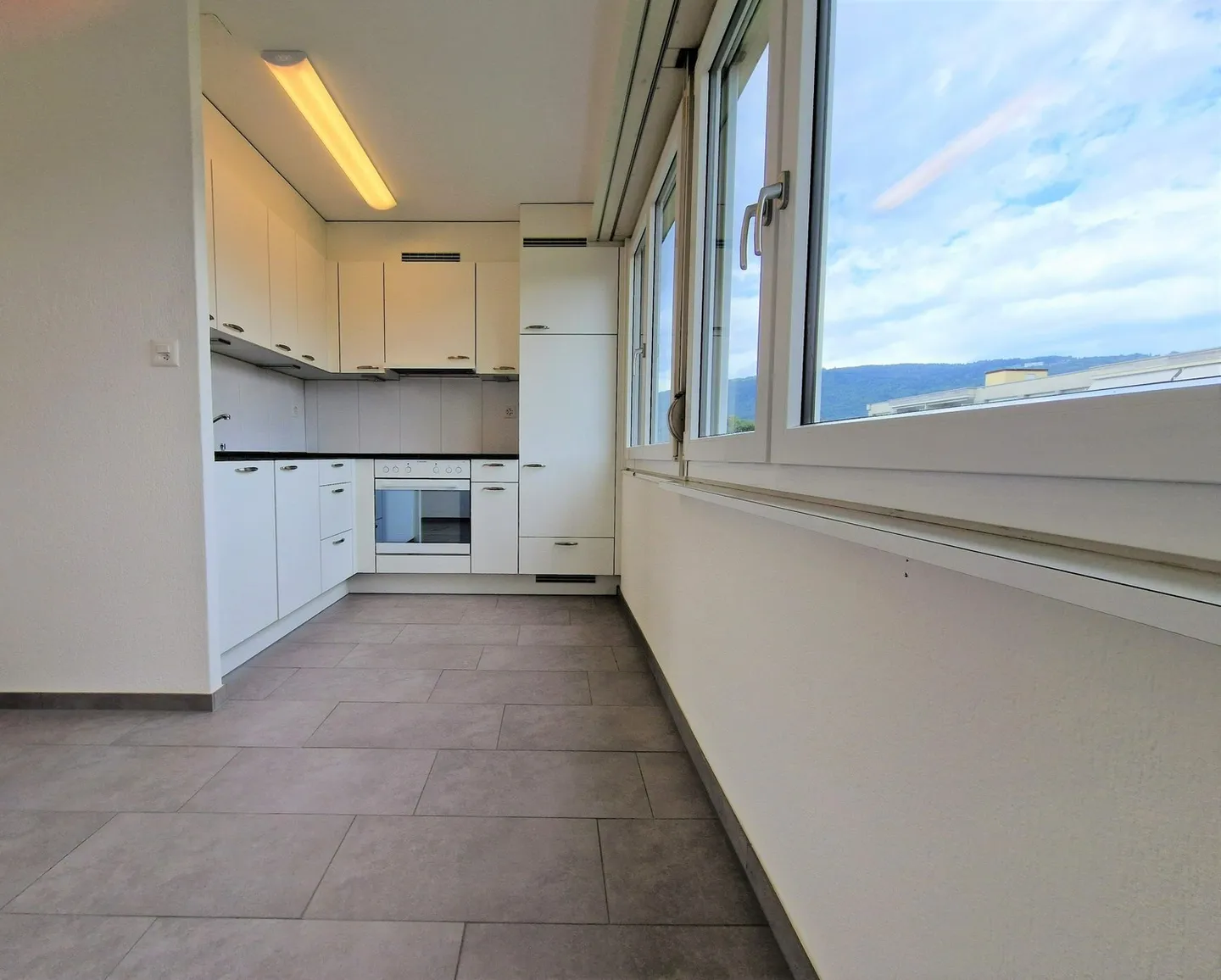 Appartamento attraente in una posizione tranquilla! - Foto 2 di 4