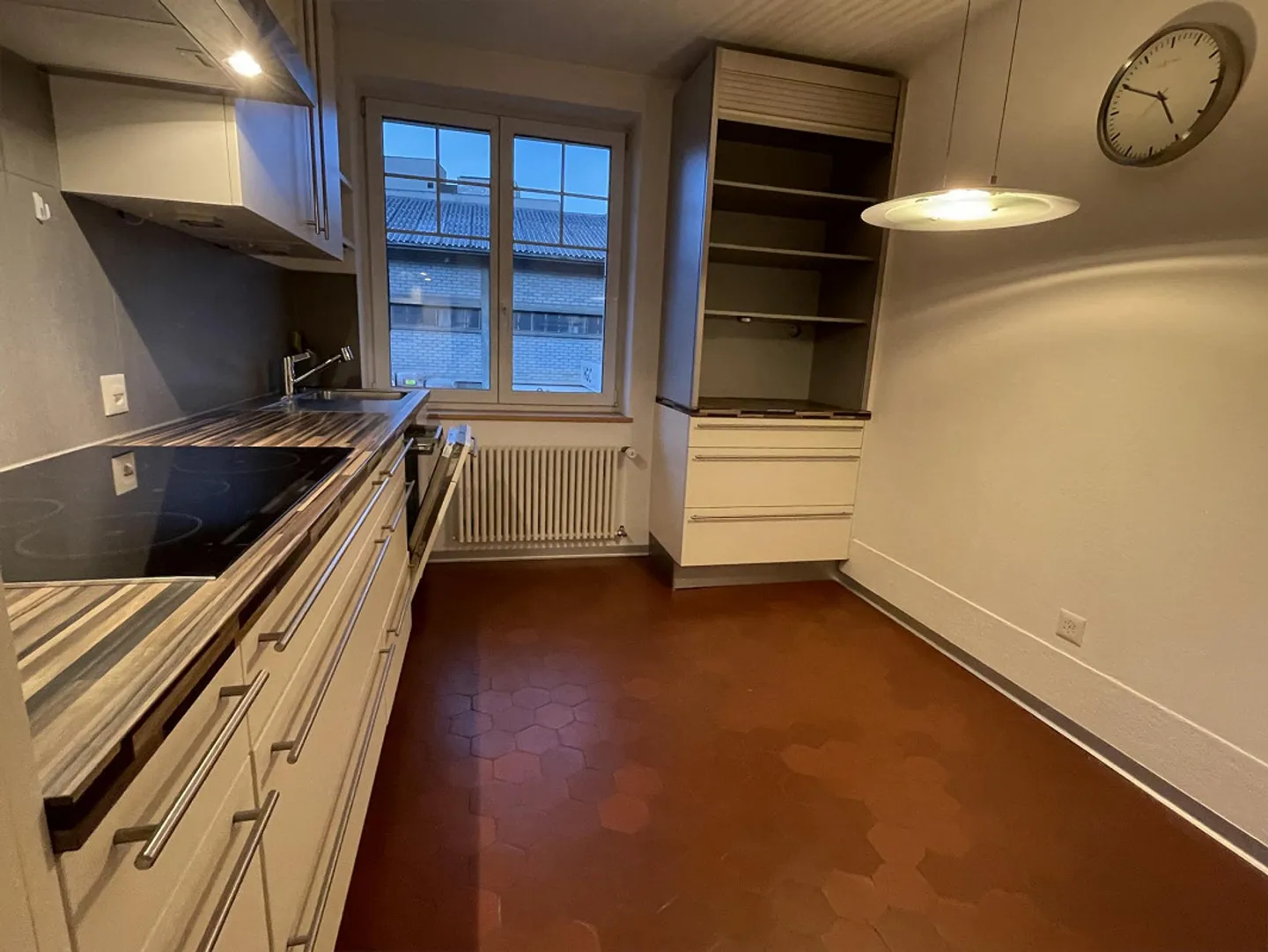 Vie moderne dans un emplacement central – Appartement 4 pièces à Thun - Photo 4 sur 9