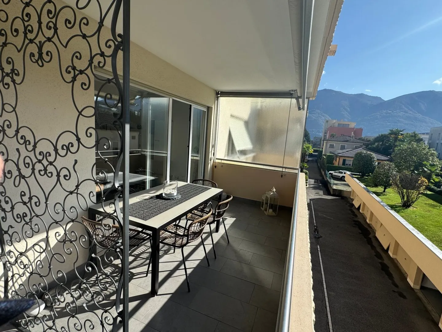 Im Herzen von Ascona, elegantes und möbliertes 3.5-Zimmer mit Pool - Foto 8 von 12