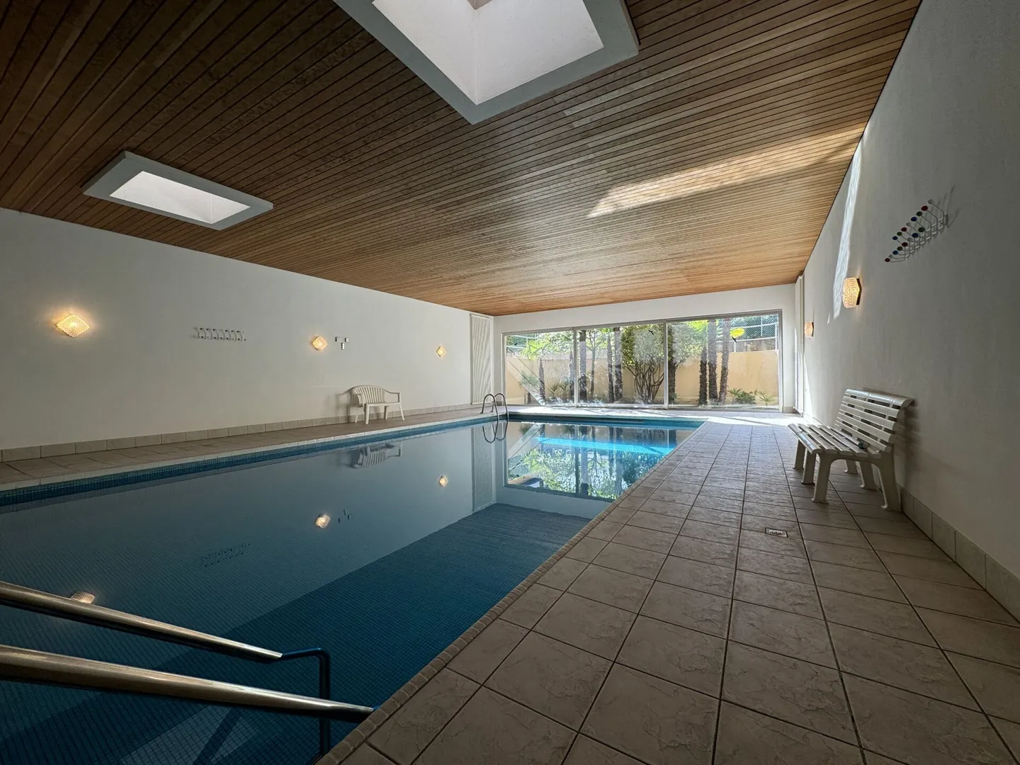 Im Herzen von Ascona, elegantes und möbliertes 3.5-Zimmer mit Pool - Foto 9 von 12