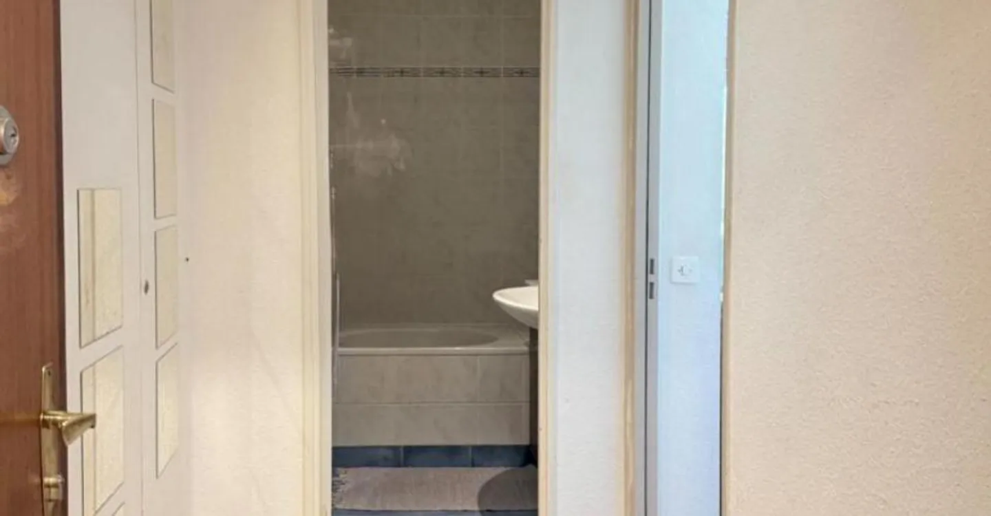 In vendita da SI ? Appartamento con 2 stanze a Champel - Foto 2 di 7