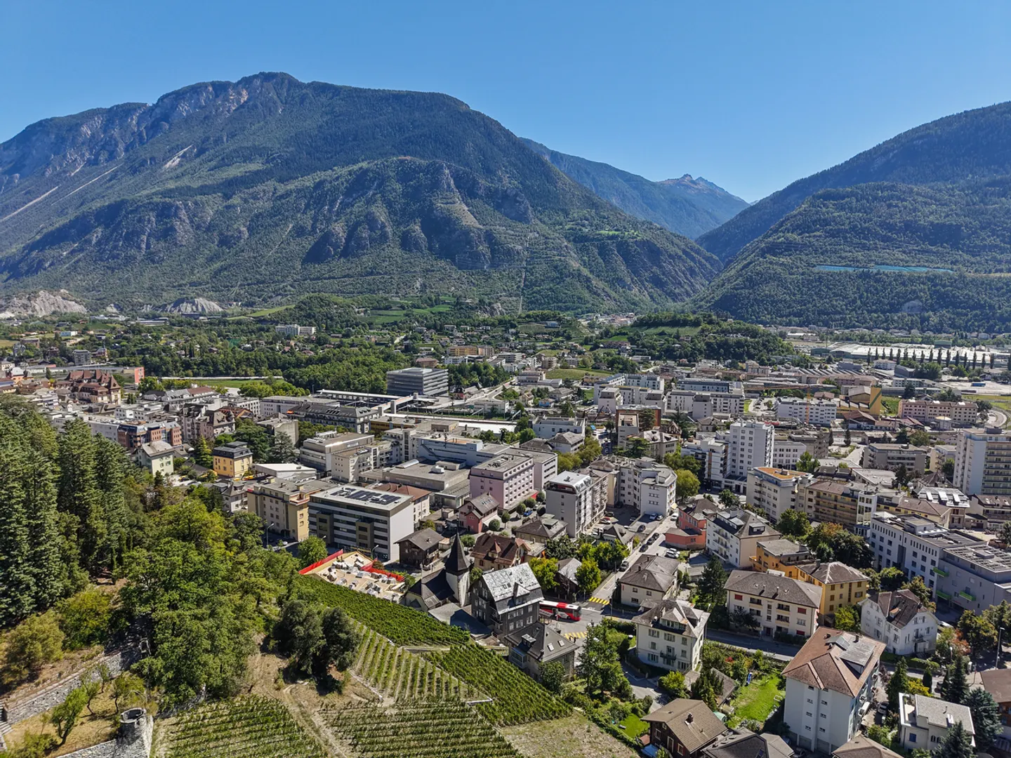 Appartement Charmant à Sierre - Photo 2 sur 26