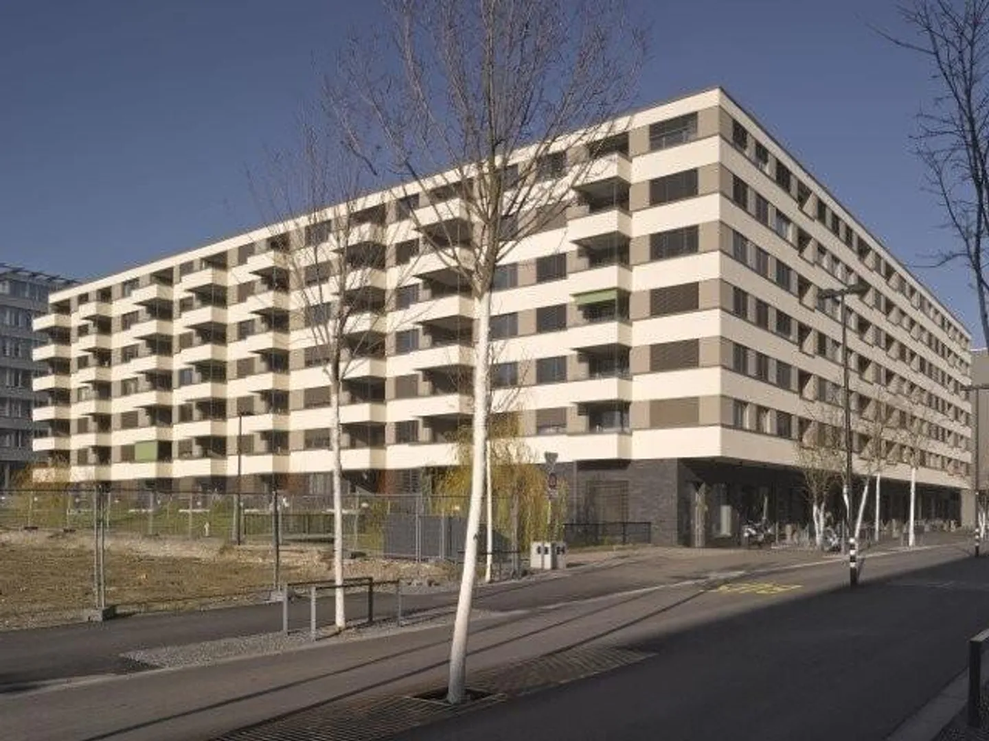 LOUER SANS CAUTION - Qualité de vie et de logement à Glattpark - Photo 2 sur 6