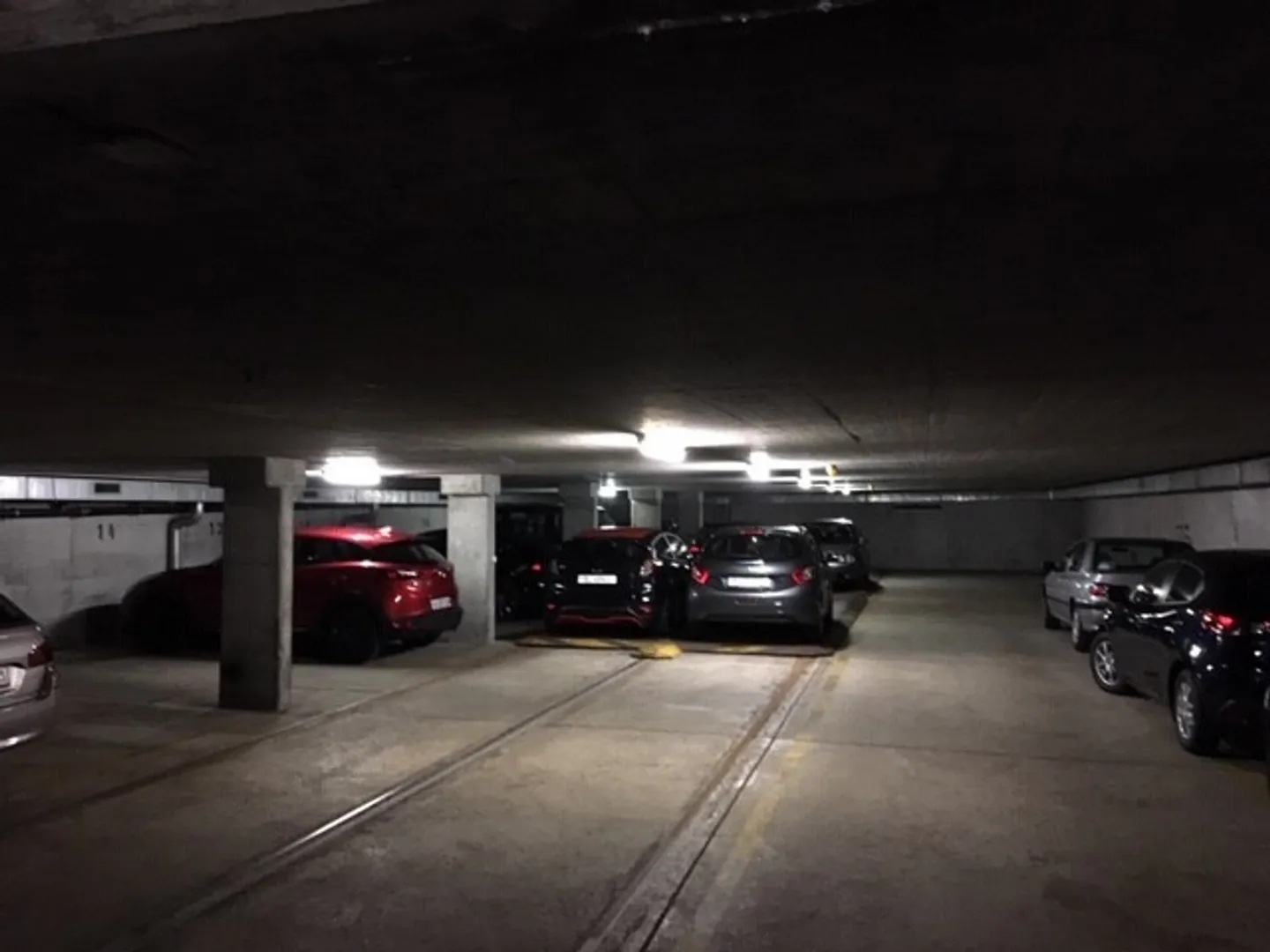 Parking space in Gellert - Photo 2 of 2