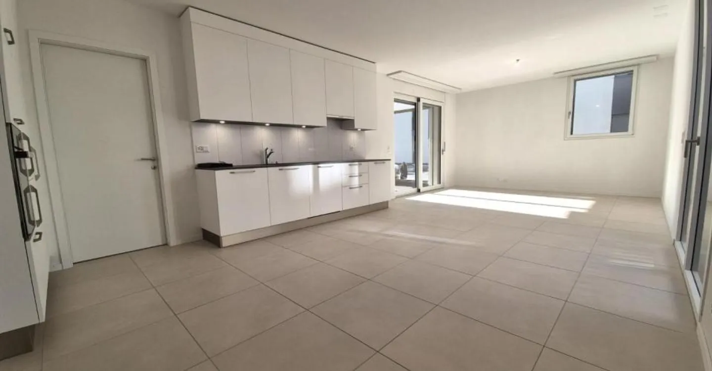 Berges 3 - 2.5 room apartment on the ground floor - Photo 4 of 8